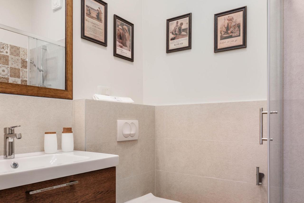 Photel Studio Apartments Crikvenica Buitenkant foto